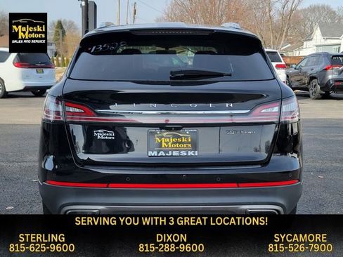 Used 2020 Lincoln Nautilus Reserve image 7