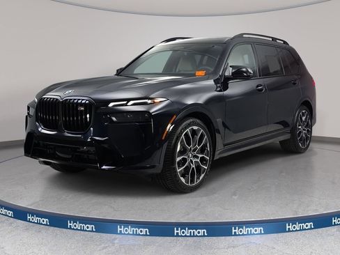 New 2026 BMW X7 M60i image 1