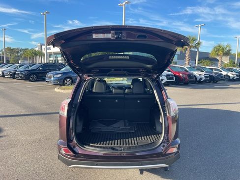 Used 2017 Toyota RAV4 Limited image 24