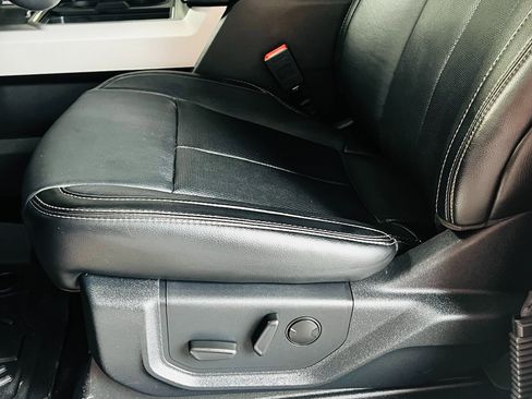 Used 2020 Ford F350 Lariat w/ Lariat Ultimate Package image 13