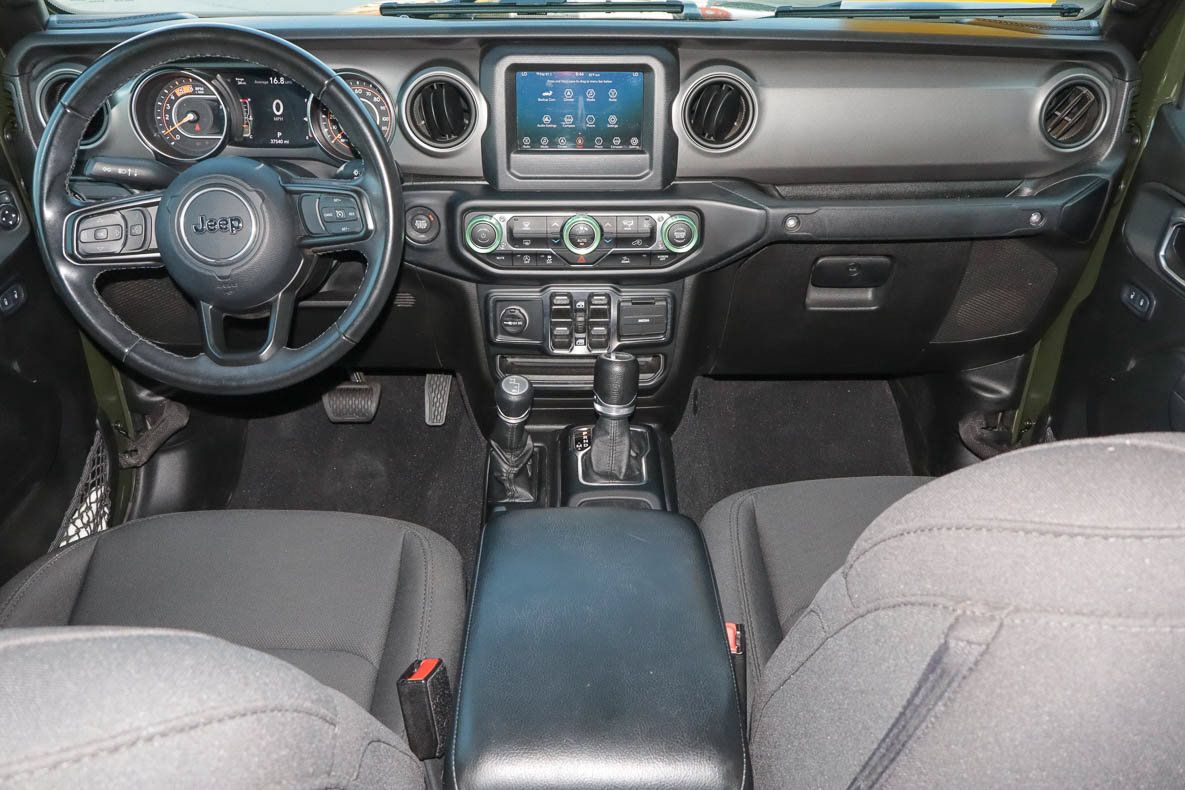 Used 2022 Jeep Gladiator Sport AWD/4WD image 10