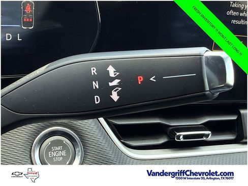 New 2026 Chevrolet Equinox LT w/ Safety and Technology Package FWD image 19