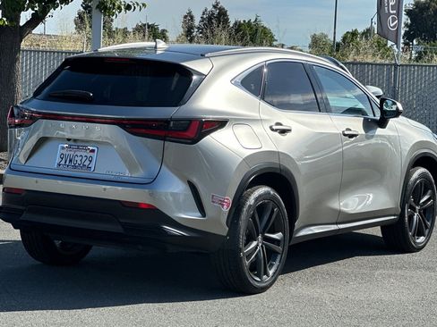 Used 2022 Lexus NX 450h+ AWD w/ Vision Package image 4