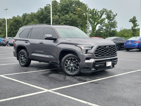 Certified 2024 Toyota Sequoia Platinum AWD/4WD image 47