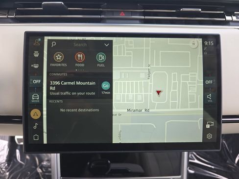 Certified 2025 Land Rover Range Rover SE image 23