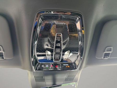 New 2026 Cadillac Vistiq Luxury w/ LPO, Floor Liner Package image 38