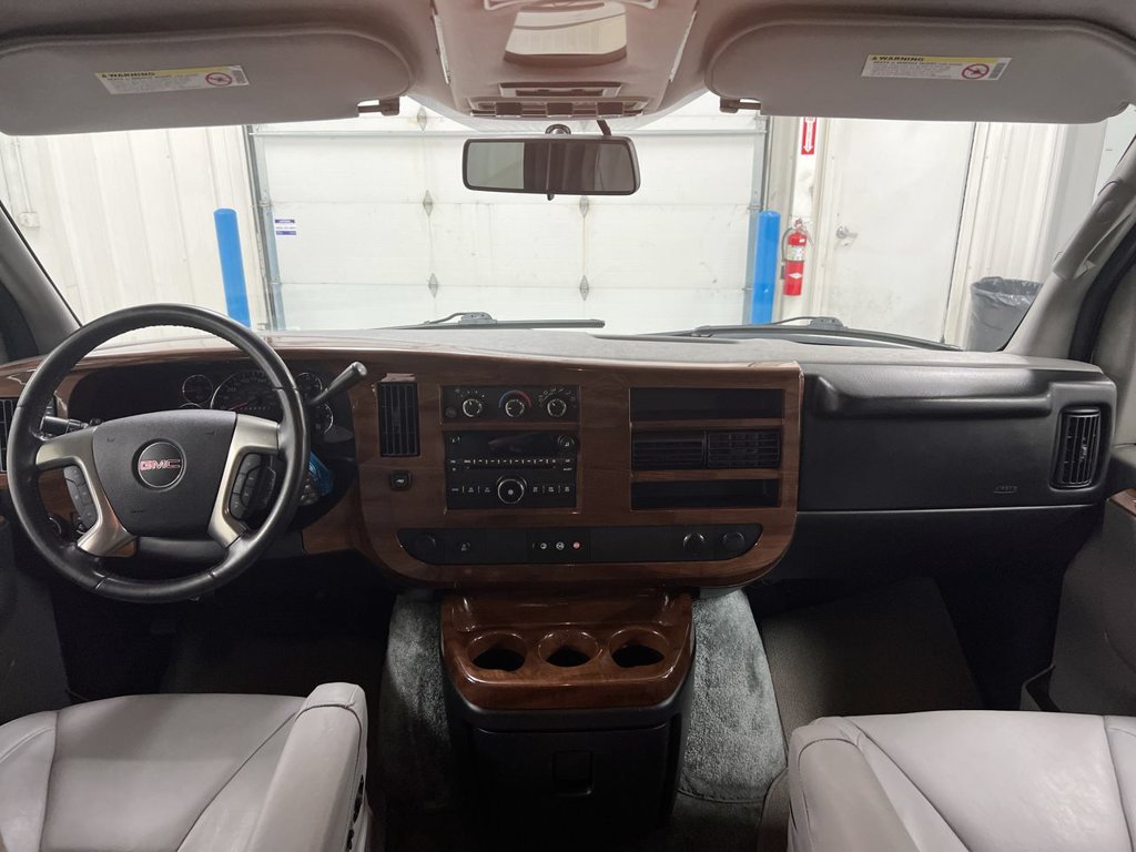 Used 2014 GMC Savana 1500 RWD image 10