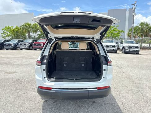Used 2021 Jeep Grand Cherokee L Limited RWD image 29
