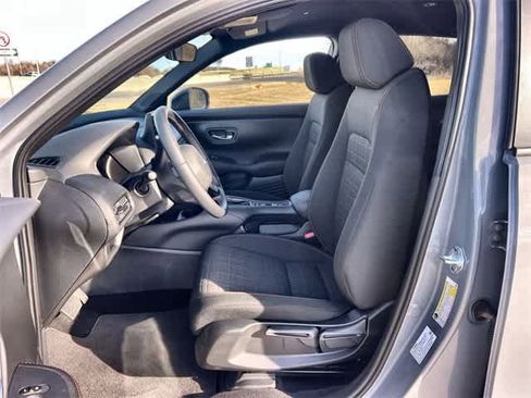 Certified 2026 Honda HR-V Sport image 11