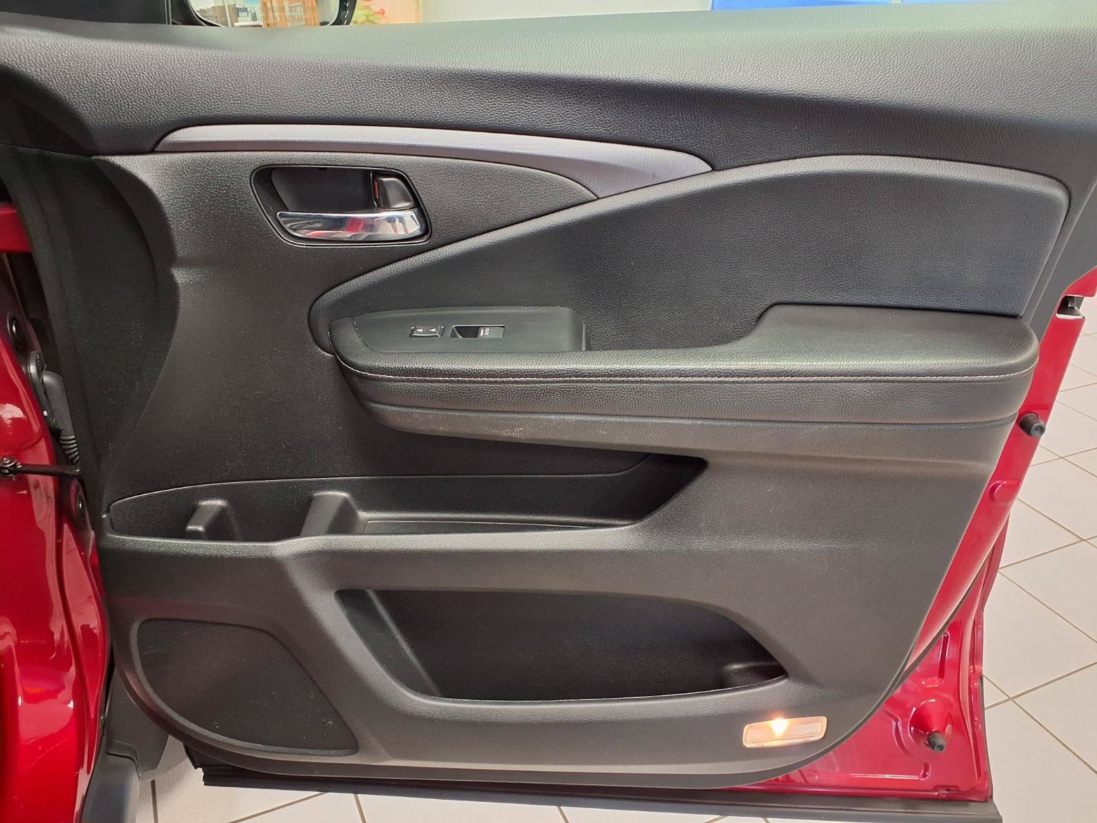 Used 2022 Honda Ridgeline RTL-E image 9