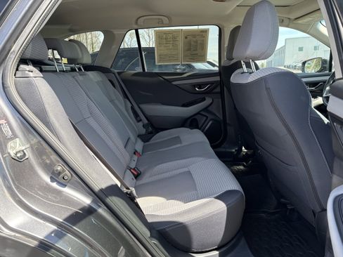 Used 2021 Subaru Outback Premium image 29