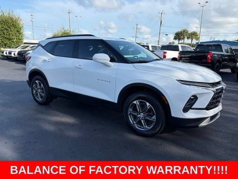 Used 2023 Chevrolet Blazer LT w/ Convenience Package FWD image 1