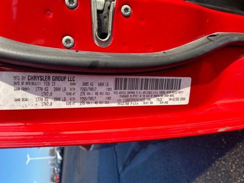 Used 2013 RAM 1500 Classic SLT w/ Premium Display Pkg image 23