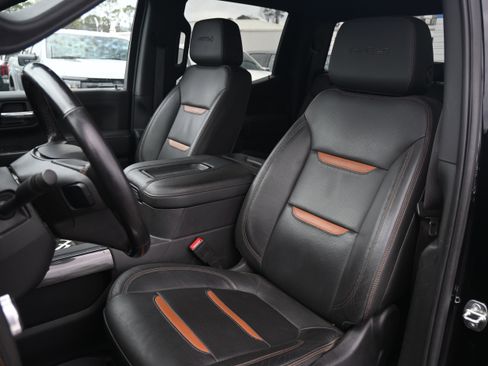 Used 2021 GMC Sierra 1500 AT4 image 6