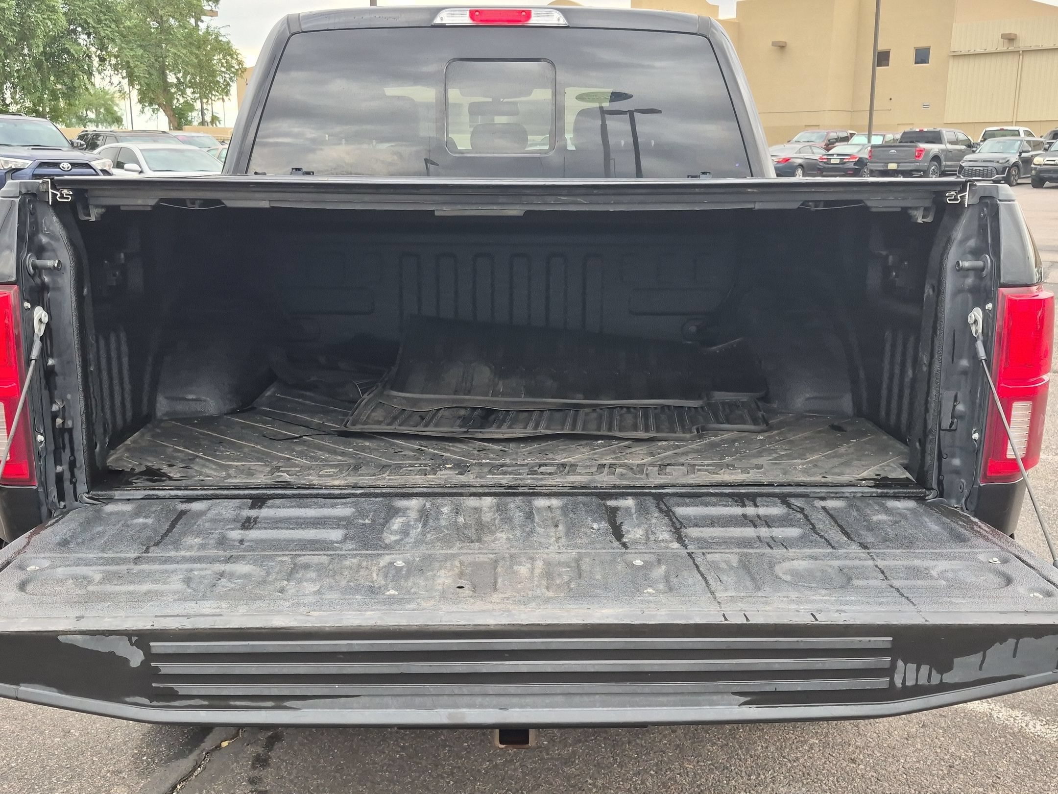 Used 2019 Ford F150 Lariat w/ Equipment Group 502A Luxury AWD/4WD image 7