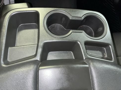 Used 2021 Chevrolet Silverado 2500 Custom w/ Custom Value Package AWD/4WD image 21