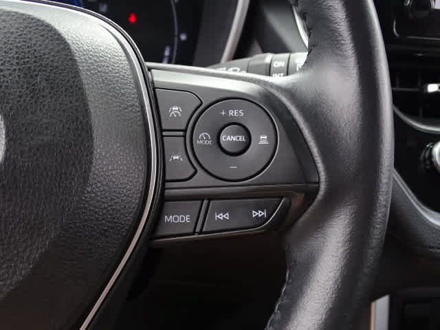 Certified 2023 Toyota Corolla Cross XLE w/ Convenience Package FWD image 37