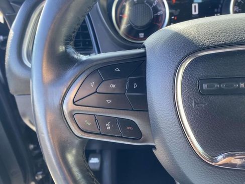 Used 2020 Dodge Challenger SXT image 17