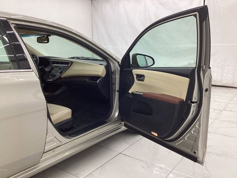 Used 2013 Toyota Avalon XLE Touring image 17