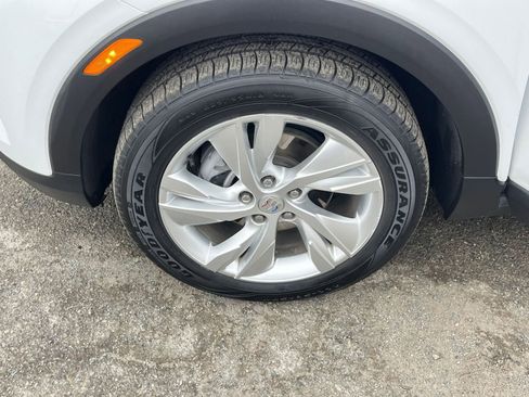 Used 2025 Buick Encore GX Preferred image 23