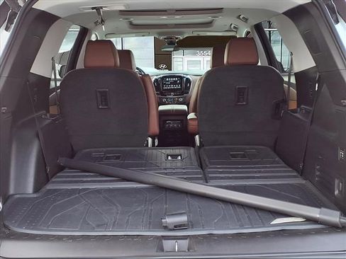 Used 2019 Chevrolet Traverse High Country w/ LPO, Cargo Package image 7