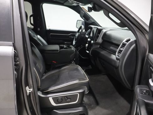 Used 2024 RAM 1500 Laramie AWD/4WD image 24