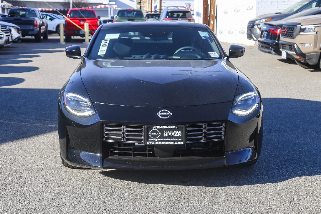 New 2026 Nissan Z Performance w/ Floor Mat Package RWD image 2