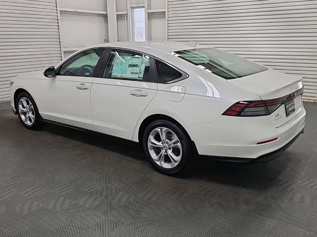 New 2026 Honda Accord LX image 5