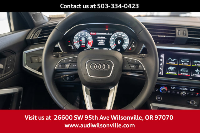 Used 2025 Audi Q3 2.0T Premium Plus w/ Premium Plus Package AWD/4WD image 14