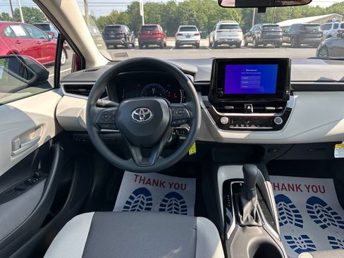Used 2026 Toyota Corolla LE FWD image 18
