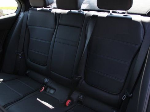 New 2025 Mercedes-Benz C 300 4MATIC Sedan image 32