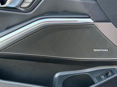 Used 2025 BMW M3 Competition w/ M Carbon Exterior Package AWD/4WD image 34