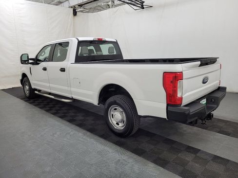 Used 2019 Ford F250 XL image 3