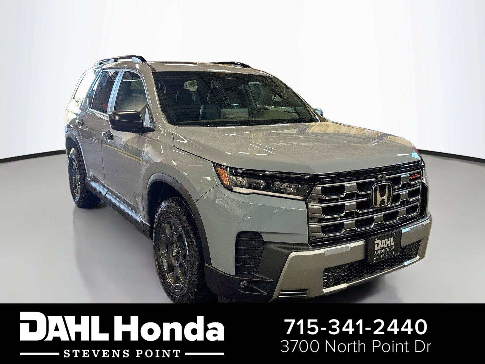 New 2026 Honda Pilot TrailSport image 1