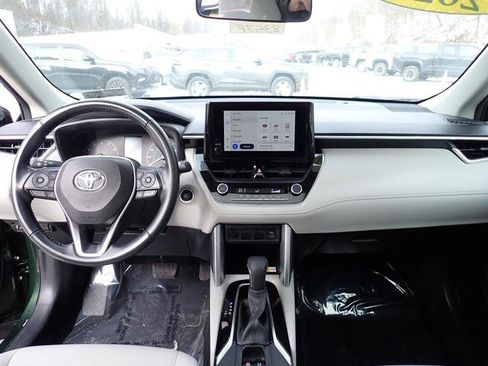 Certified 2023 Toyota Corolla Cross LE image 19