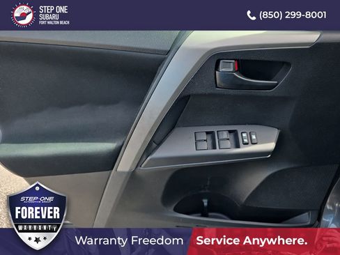 Used 2016 Toyota RAV4 LE image 18