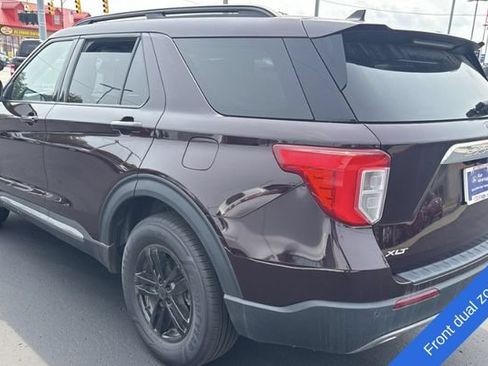 Used 2022 Ford Explorer XLT w/ Equipment Group 202A AWD/4WD image 16