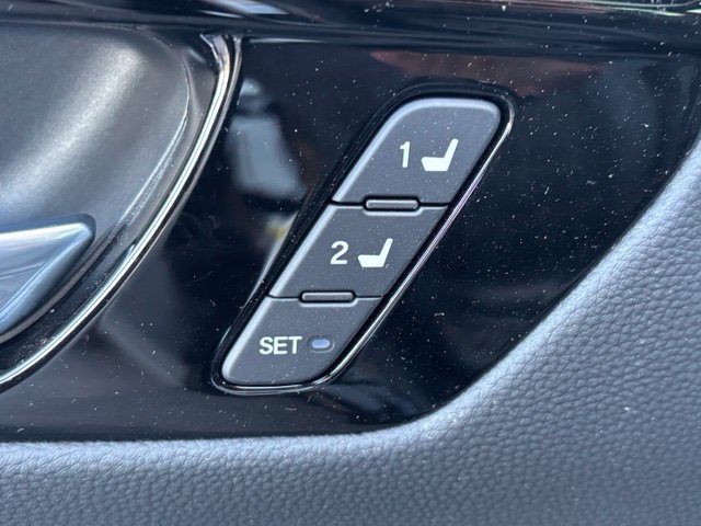 Used 2026 Honda CR-V Sport Touring image 9