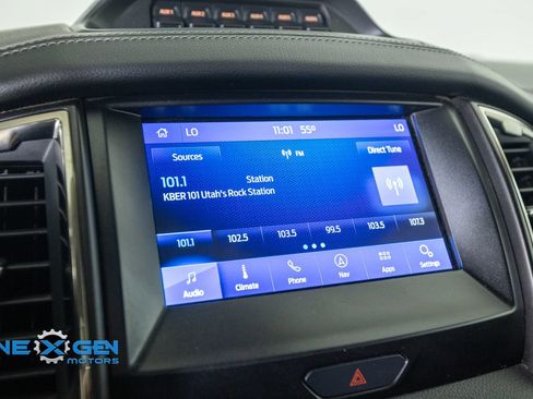 Used 2022 Ford Ranger Lariat w/ Tremor Off-Road Package AWD/4WD image 18