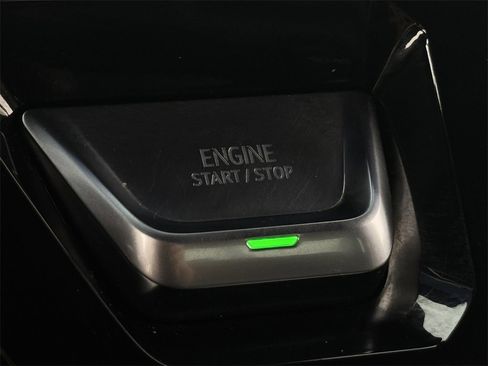 Used 2024 GMC Sierra 2500 AT4 w/ AT4 Preferred Package image 22