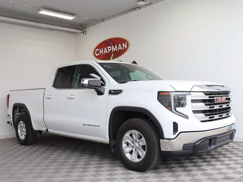 Used 2022 GMC Sierra 1500 SLE RWD image 1