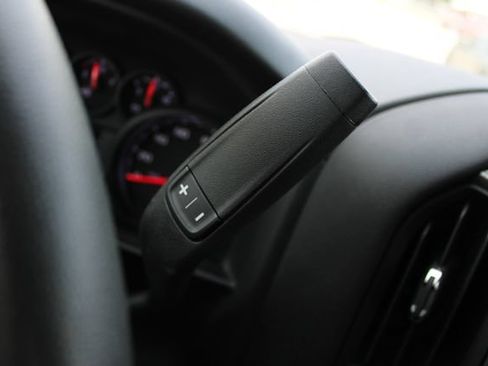 Used 2023 GMC Sierra 1500 Pro w/ Pro Value Package AWD/4WD image 6
