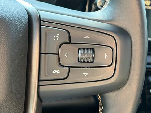 Used 2025 GMC Sierra 3500 AT4 w/ AT4 Premium Plus Package image 38