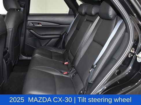 Used 2025 MAZDA CX-30 AWD 2.5 S w/ Preferred Package image 27