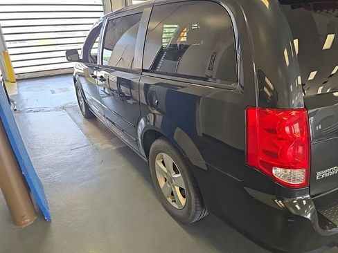 Used 2013 Dodge Grand Caravan SE FWD image 5