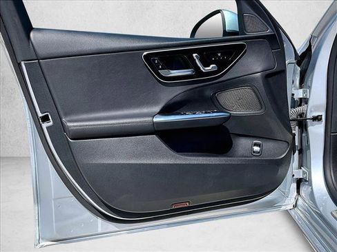 Certified 2022 Mercedes-Benz C 300 4MATIC Sedan image 18