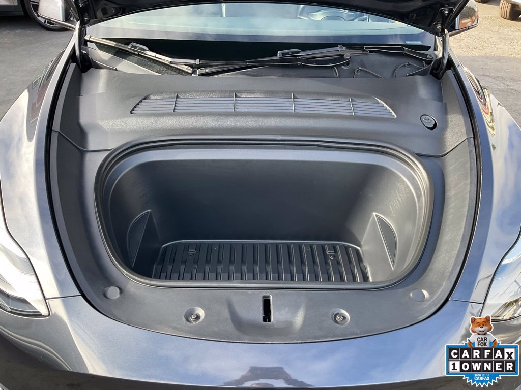 Used 2024 Tesla Model Y Long Range AWD/4WD image 14