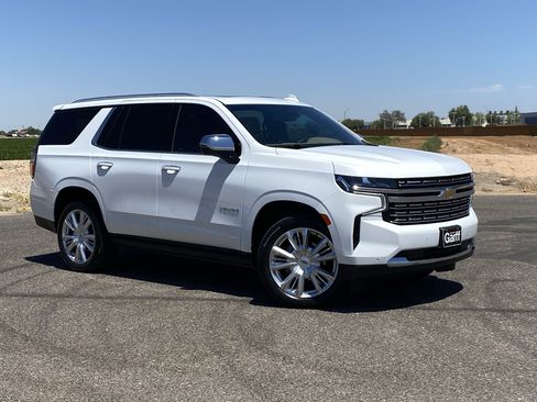 Used 2023 Chevrolet Tahoe Premier AWD/4WD image 35