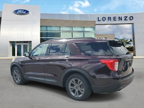 Used 2023 Ford Explorer XLT w/ Equipment Group 202A image 7