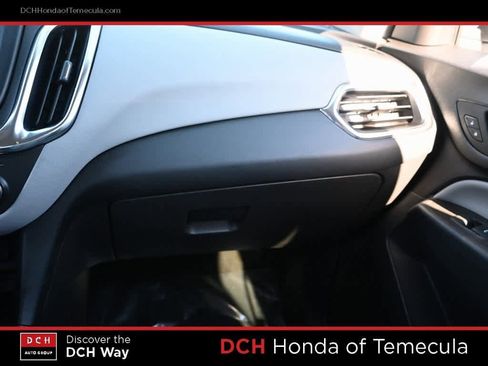 Used 2023 Chevrolet Equinox LT image 14